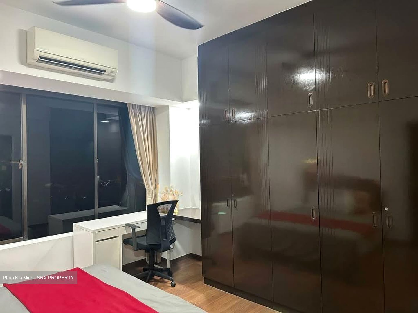 International Plaza (D2), Apartment #569553501